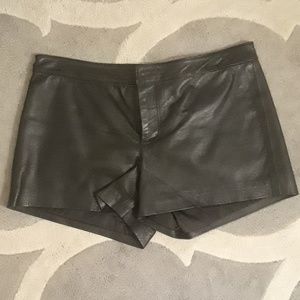 BB Dakota genuine leather shorts